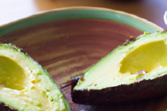 Avocado Uncovered: Nature’s Creamy, Nutrient-Packed Superfruit
